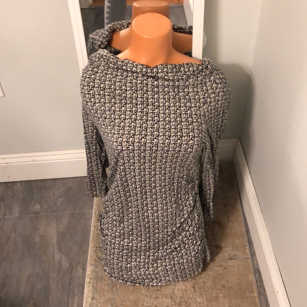 Long sleeve tee